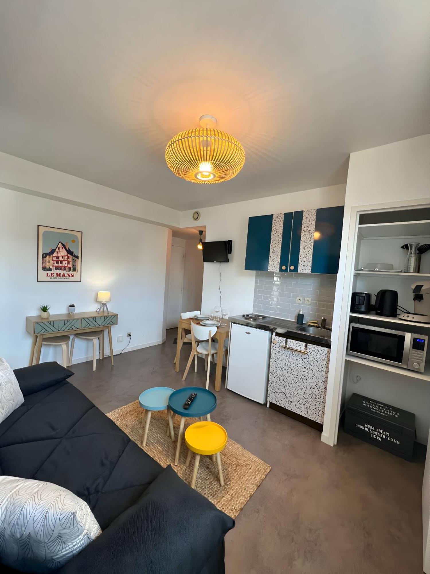 L'univers - Wifi - Tram - Rêve Au Mans Apartamento Le Mans Exterior foto